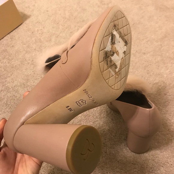 Donald Pliner Napa leather and rabbit fur pump - Picture 6 of 8